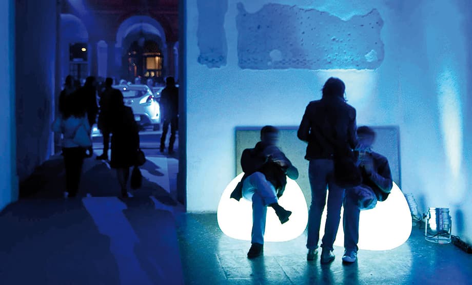 Gumball Armchair Luminous 10