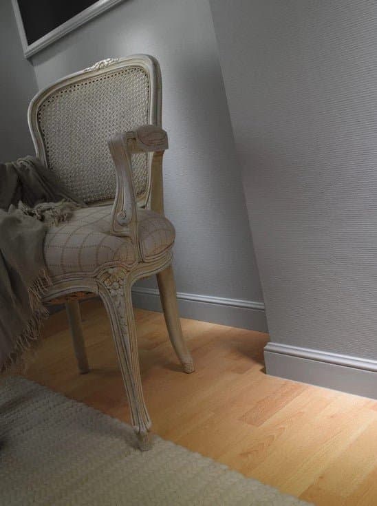 Plinta decorativa din polimer rigid S5 - 8x1.4x200 cm 2