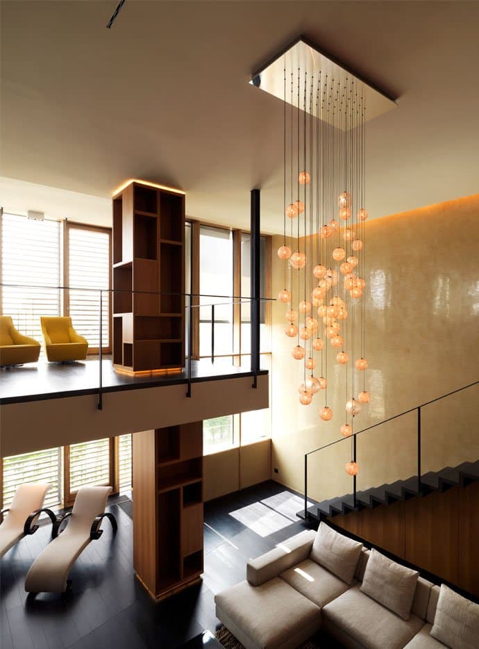 Candelabru PostKrisi 5