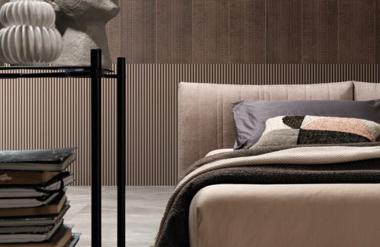 Pat Warp Self-Standing 3