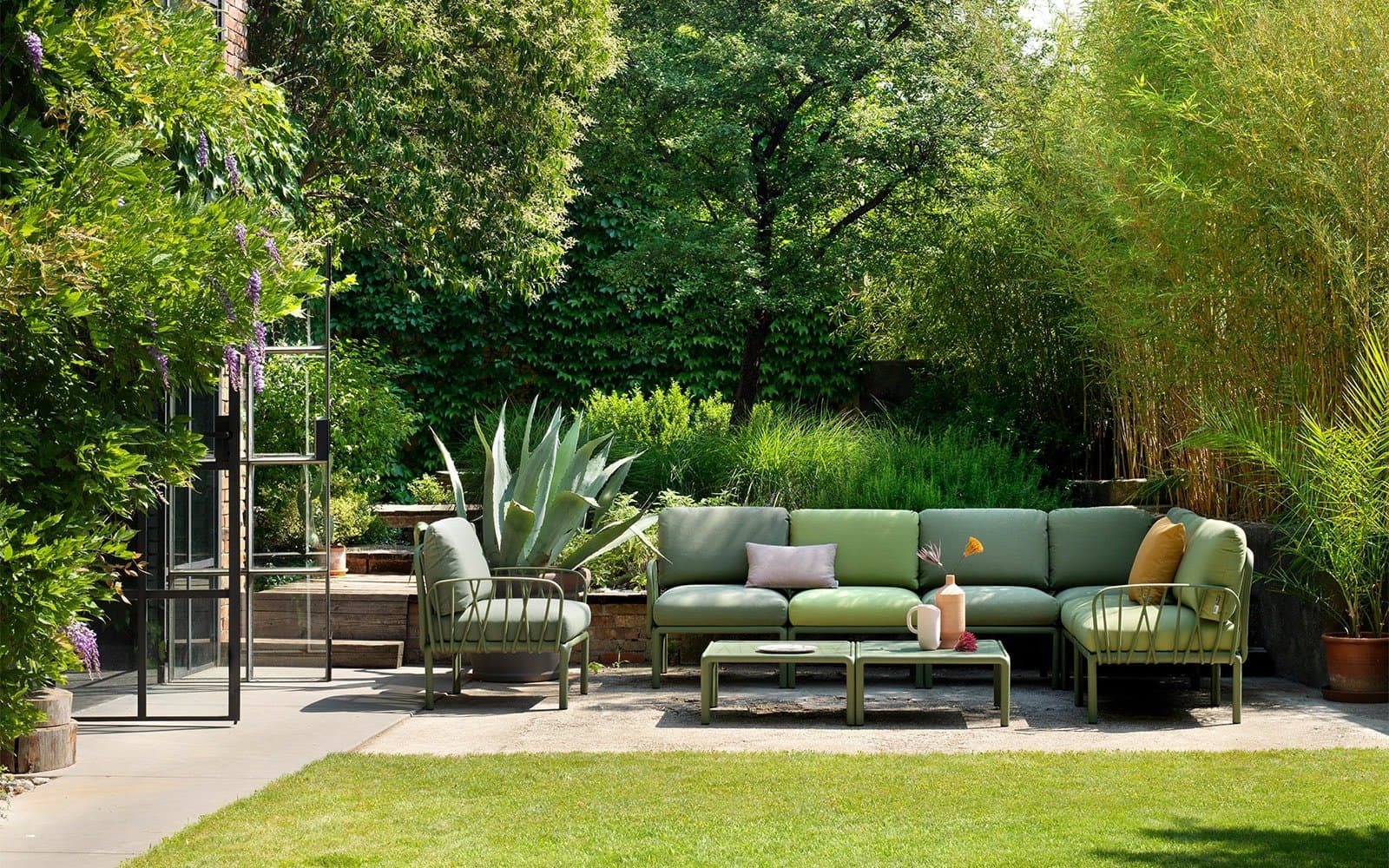 Canapea modulara pentru exterior  KOMODO 13