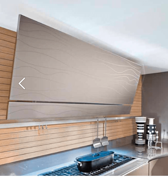 Hotă inox cu deschidere push-pull și front din sticlă